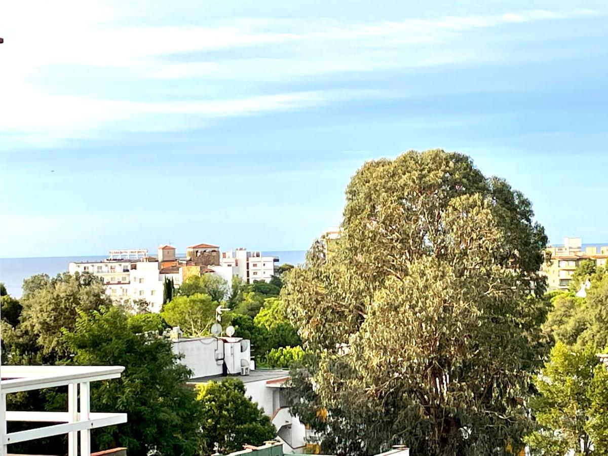 Modern Penthouse With Big Terrace Lejlighed Platja d'Aro Eksteriør billede